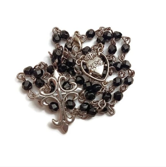 Gothic Victorian Black & Silver Rosary HAND MADE by Vexed Jewelry Goth Necklace - Picture 6 of 6